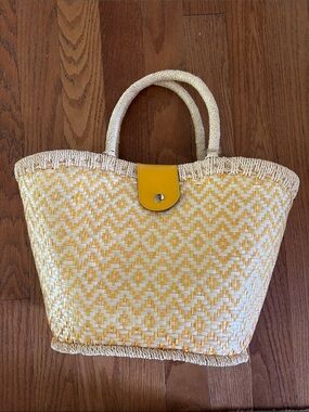 Yellow Woven Straw Tote Bag with Snap Closure